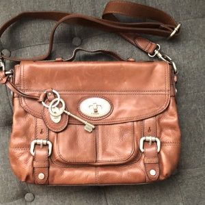Fossil bag